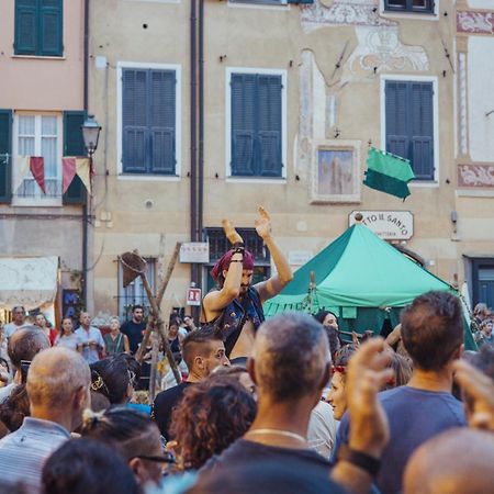 Hotel Garibaldi Finale Ligure Zewnętrze zdjęcie